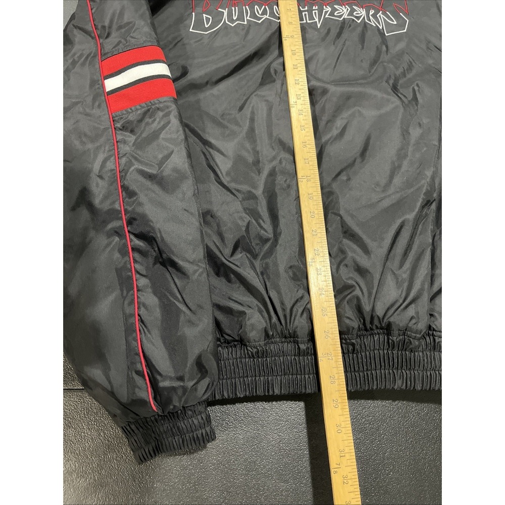 Vtg Players Inc Tampa Bay Buccaneers Puffer Jacket XL Embroidered Derrick Brooks - Picture 7 of 7